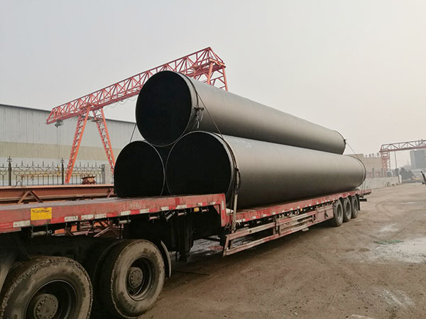 環(huán)氧煤瀝青防腐鋼管發(fā)貨 環(huán)氧煤瀝青防腐鋼管發(fā)貨